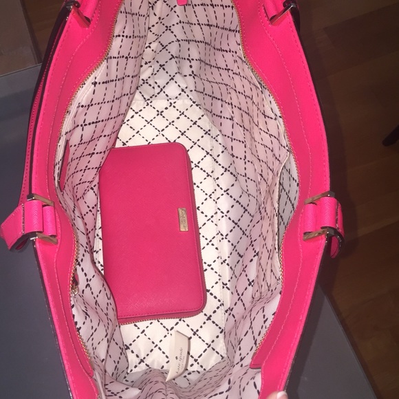 XL Wallet & XL Bag •SET• - Picture 2 of 8